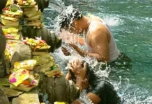 Pasca-Saraswati, Umat Hindu Laksanakan Tradisi Banyu Pinaruh