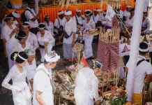 Pentingnya Menyesuaikan Pelaksanaan Adat dengan Kondisi Zaman