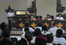 Program Satu Keluarga Satu Sarjana Disosialisasikan di Jembrana
