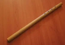 Saluang Alat Musik Tiup Tradisional Khas Minangkabau