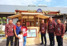 Rutan Negara Bantu Sembako dan Gerobak UMKM