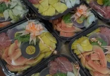 Harga Plastik Melonjak, Pedagang di Denpasar Putar Otak Tekan Biaya