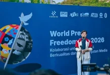 Menkomdigi : Jurnalis Menjaga Kebenaran di tengah Pusaran Arus Informasi Digital