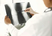 Mengapa Menjaga Kekuatan Tulang dengan Latihan Beban?