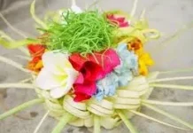 Canang Sari, Sesajen Kecil yang Maknanya Tidak Sekecil Ukurannya