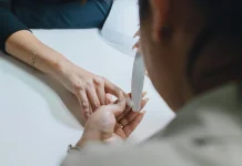 Simak Cara Mudah Merawat Kuku Jari