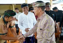 Buka Sosialisasi P4GN untuk Bendesa Adat se-Kecamatan Banjarangkan