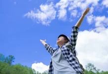 Berkarya Setinggi Langit, Tetap Berpijak pada Dharma