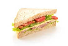 Mengenal Kerangka Kerja AI Sandwich: Kolaborasi Ideal Manusia dan AI