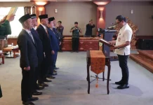 Wawali Arya Wibawa Lantik Pimpinan BAZNAS Kota Denpasar Periode 2026–2031