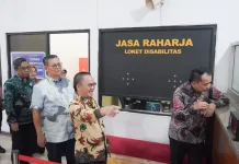 Direktur Operasional Jasa Raharja Tinjau Samsat Rajabasa