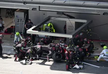 Lontaran Kerikil Matikan Mesin Mobil F1 Nico Hulkenberg
