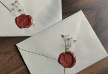 Dari Tinta hingga Teknologi, Evolusi Surat Cinta Sepanjang Sejarah
