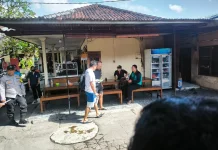 Satpol PP Denpasar Tangani Warga Diduga Alami Gangguan Jiwa
