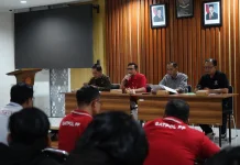Bupati Satria Keluhkan Kabel Fiber Optik yang Semrawut dan Melanggar Tata Ruang