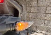 Ini Jarak Aman Nyalakan Lampu Sein