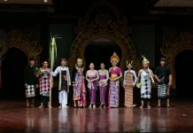 Gianyar Buka Parada Busana Adat Bali PKB, Suguhkan Harmoni Tradisi Leluhur