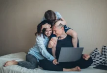 Absennya Pendampingan Orang Tua Celah Utama Ekstremisme di Ruang Digital