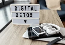 Digital Detox Jaga Mata dan Tidur Berkualitas