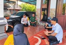 Sosialisasikan Pemilahan Sampah, Petugas Sidak Pelaku Usaha Kuliner Gilimanuk