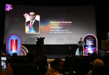 Menonton bersama Keluarga Membangun Ruang Digital Aman bagi Anak