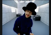 "Virtual Insanity": Video Klip Legendaris Jamiroquai Kembali Ramai di Media Sosial