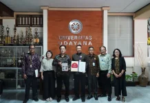 Unud Terima 110 Buku Hibah Dari Jepang