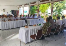 Jaga Kondusivitas, Warga dan Polsek Melaya Bersinergi Melalui Dialog Jumat Curhat