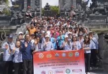 Baksos Harganas ke-33 dan HUT IPeKB ke-19, IPeKB dan BKKBN Bali Salurkan Bantuan