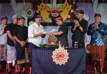 Bupati Satria Ajak Pemuda Pegang Teguh Menyama Braya