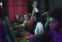 Game MMORPG, Ruang Networking Baru Pekerja Muda