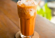 Mengapa Thai Tea Identik Dengan Warna Oranye Cerah?