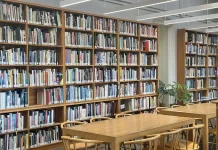 Bukan Ketinggalan Zaman, Perpustakaan Kini Jadi Ruang Favorit Gen Z