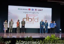 Ny. Putri Koster Ajak ASN dan Masyarakat Cintai Wastra Bali