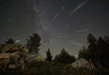 Siap-siap! Hujan Meteor Perseid akan Mencapai Puncaknya di Bulan Agustus 2026