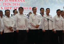 Resmi Dilantik, Bupati Kembang Minta Pengusaha Jadi Motor Penggerak Ekonomi