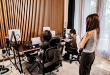 Sinyal Comeback Weird Genius: Eka Gustiwana Direct Vokalis Misterius