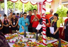 Putri Koster Ajak Masyarakat Dukung Pembangunan