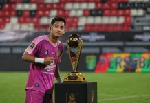 Prestasi yang Lahir di Bawah Mistar: Kisah Reza Arya Mengawal Gelar Persebaya