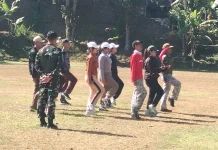 Koramil Pupuan Intensifkan Latihan PBB, Matangkan Kesiapan Calon Paskibraka