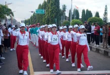 Sekda Klungkung Lepas Lomba Gerak Jalan Umum Putri
