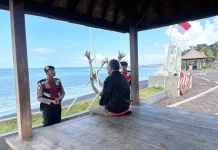 Patroli KRYD Polres Klungkung Sambangi Rest Area Goa Lawah