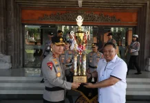 Kapolda Bali Apresiasi Satker dan Personel Berprestasi