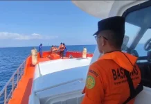 TIM SAR Lanjutkan Pencarian Hari Ketiga Korban Kapal Terbakar di Selat Lombok