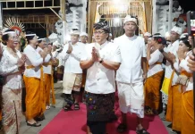 Hadiri Karya Agung, Wagub Giri Prasta Apresiasi Masyarakat Desa Adat Ekasari