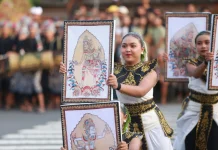 Menjelang HUT ke-81 RI, Pelajar Tingkat SMP dan SMA Klungkung Meriahkan Parade