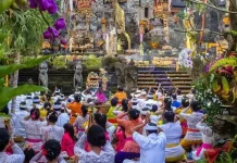 Apa yang Sebenarnya Dicari saat Kita Sembahyang?