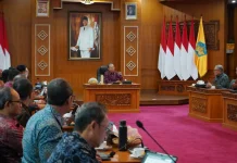 Gubernur Koster Genjot OPD Kerja Maksimal Tingkatkan PAD