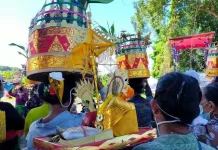 Bukan Sekadar Banten, Ini Hakikat Persembahan dalam Hindu