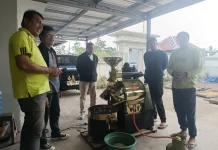 Petani Desa Pengejaran Olah Kopi Sangrai Mandiri